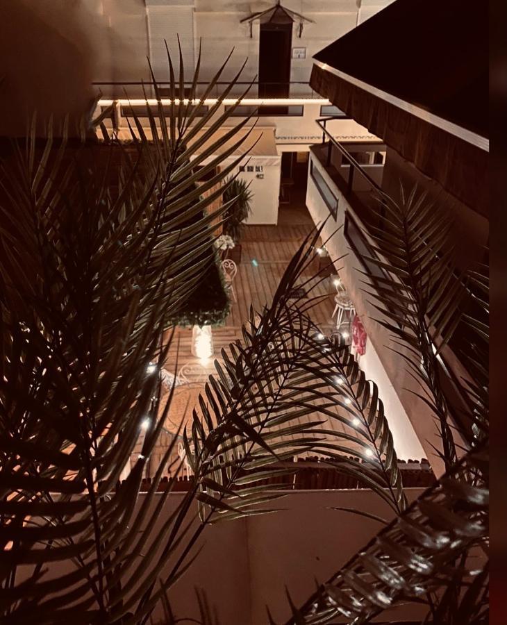 Hotel Boutique Quai D'Azur Ле-Гро-дю-Руа Экстерьер фото