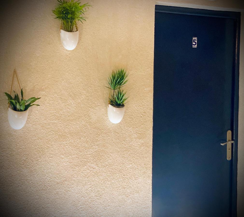 Hotel Boutique Quai D'Azur Ле-Гро-дю-Руа Экстерьер фото