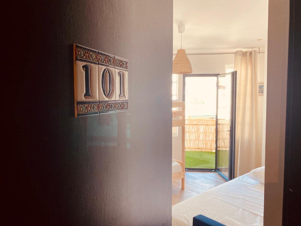 Hotel Boutique Quai D'Azur Ле-Гро-дю-Руа Экстерьер фото